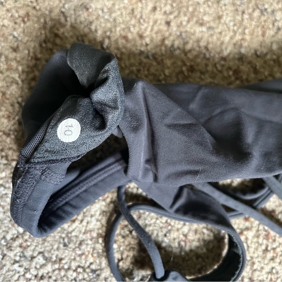 Lululemon Sports Bra - Picture 3 of 4